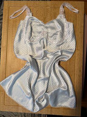 Frankie's Bikinis x Victoria's Secret PINK Polkadot Nightgown Size XL